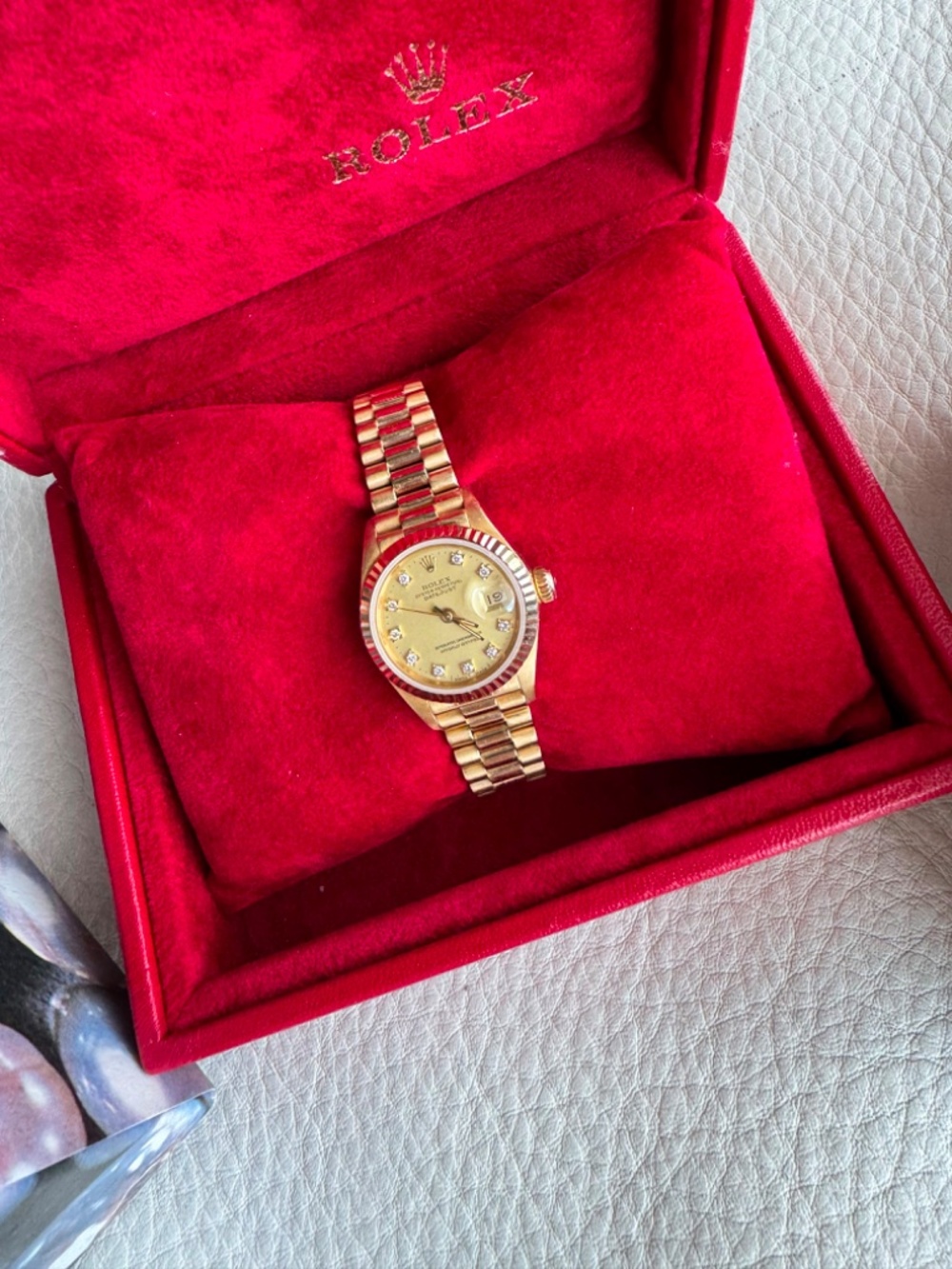 1989 100% Authentic Rolex Lady-Datejust 26mm with original diamond